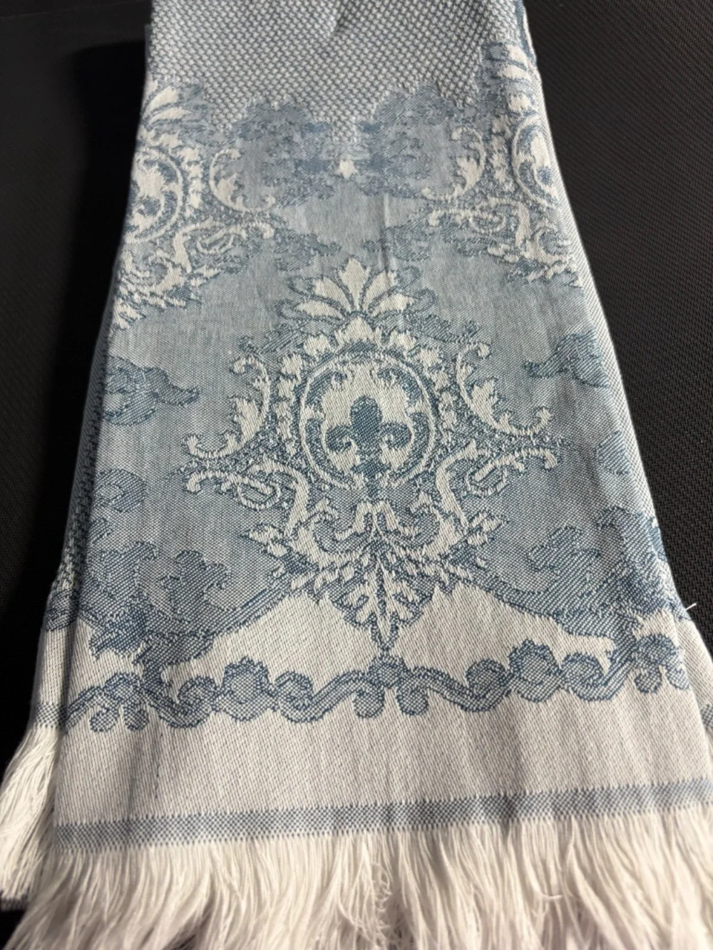 2 SOUSA DIAS BLUE TEACUPS 100% Cotton Jacquard had towels 20 x 28 NEW
